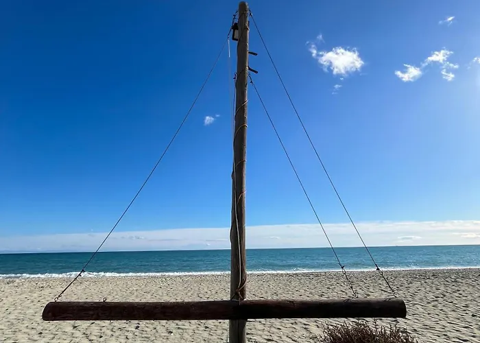 Elenis House 公寓 *